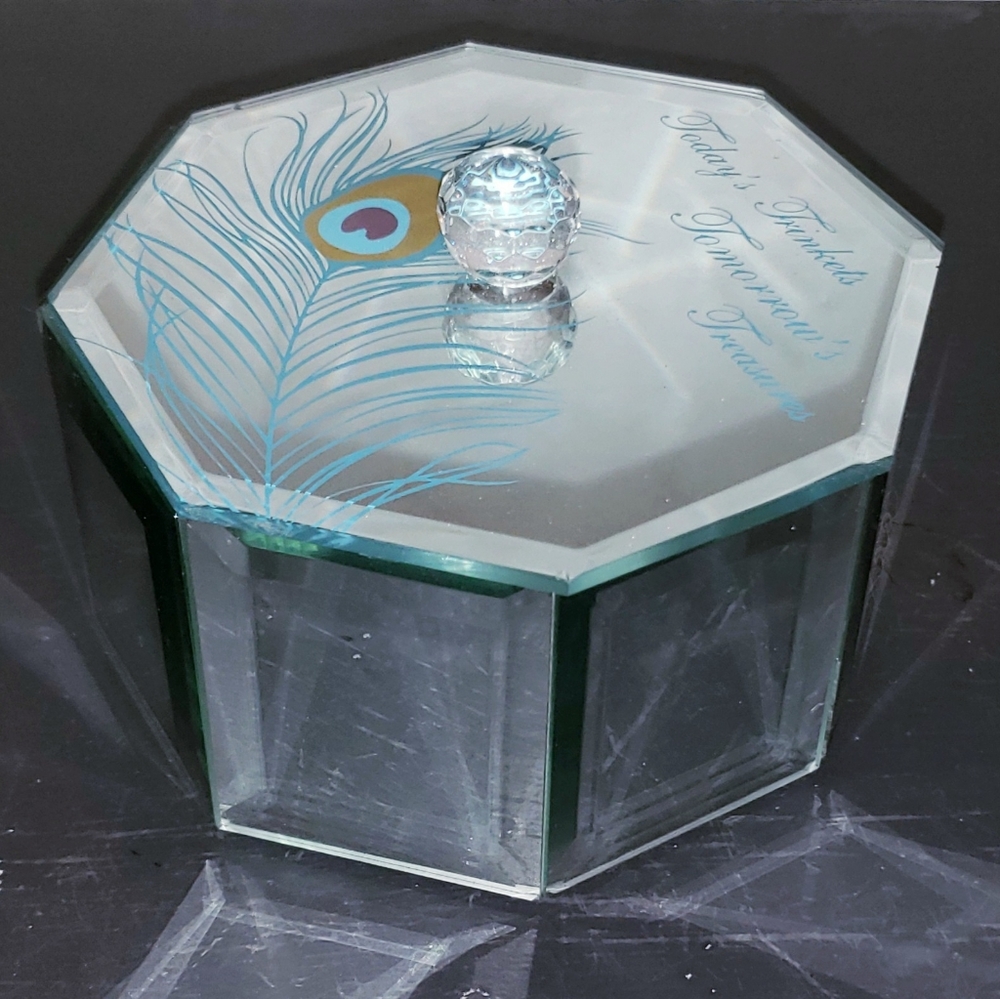 Vintage mirror trinket box